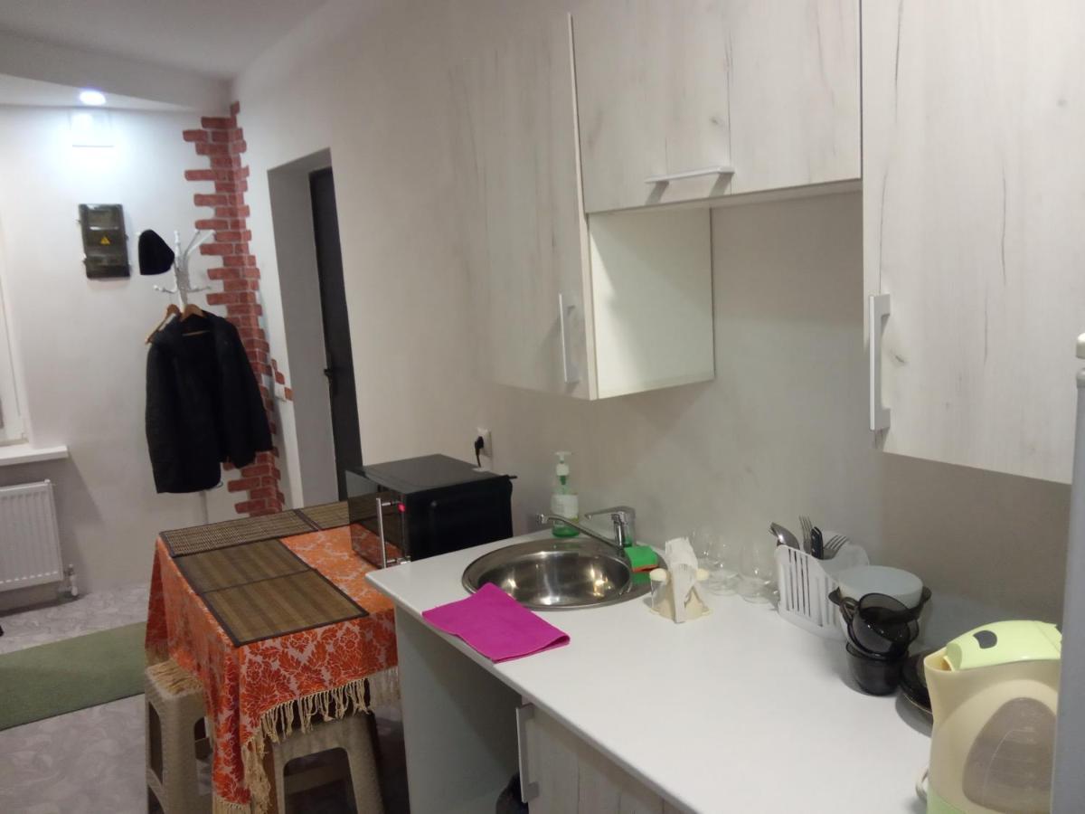 Guest House On Frunze ポラツク エクステリア 写真